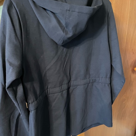 Lacey Chabert Navy Fleece Drawstring hooded Jacket - Picture 2 of 11